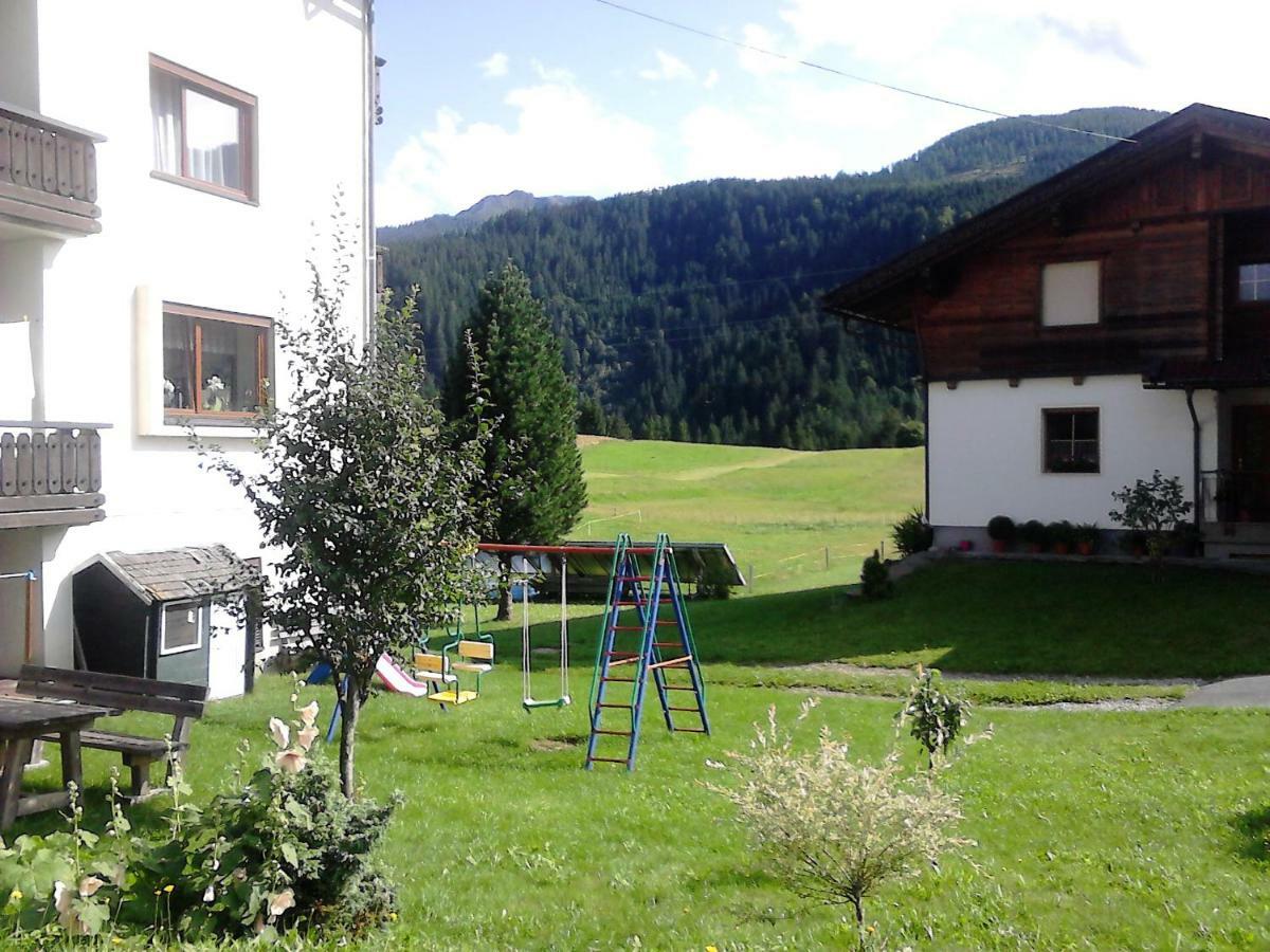 Pension Anderlehof Sankt Lorenzen im Lesachtal Exterior photo